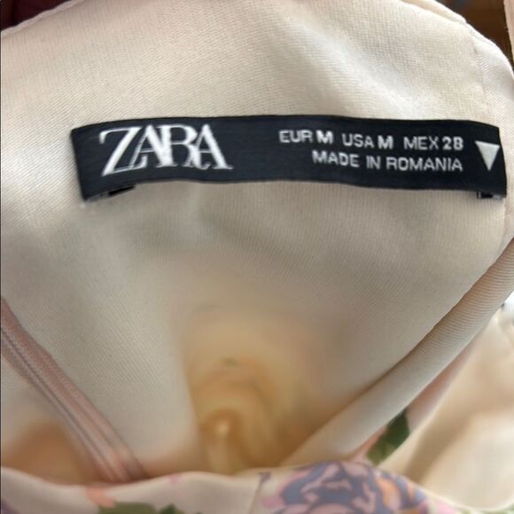 Zara Size Medium fully lined Floral Mini Dress - Picture 7 of 10